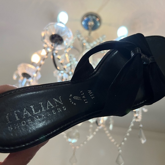 Italian black shoes sandals/slides silver accent women’s size 11W - Picture 3 of 4